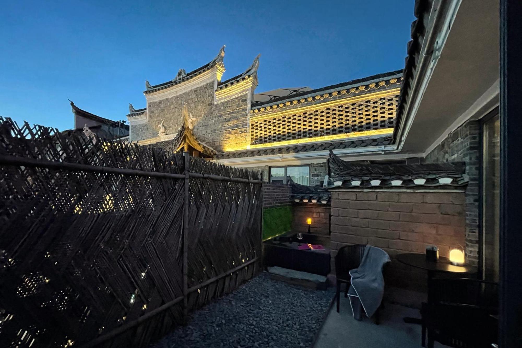 Phoenix Hall House Hotel Fenghuang Exterior foto