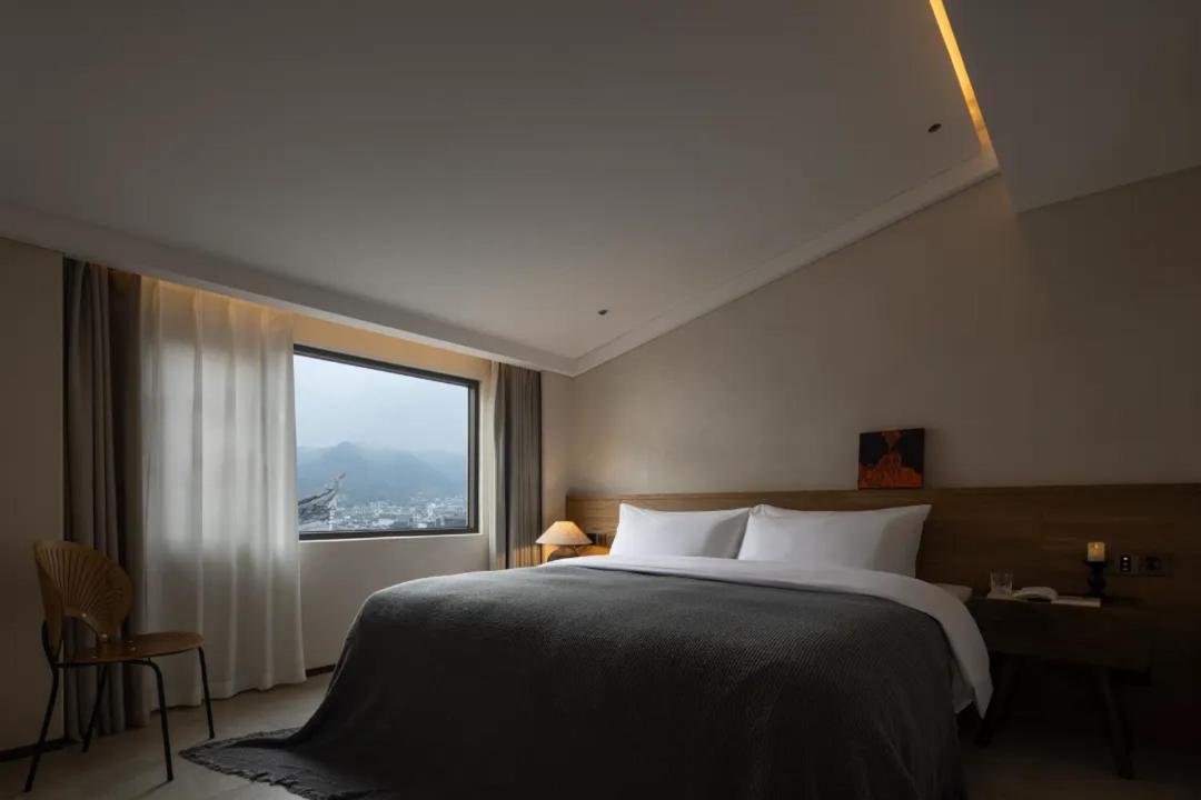 Phoenix Hall House Hotel Fenghuang Exterior foto